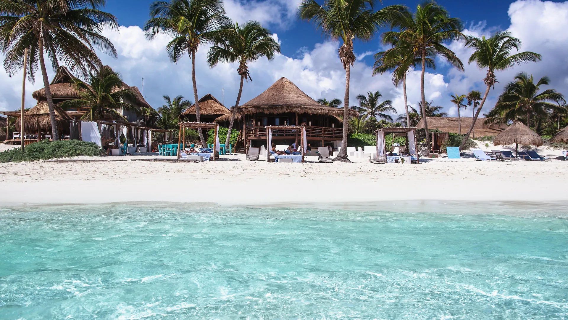 HIP HOTEL By Ana y José Tulum