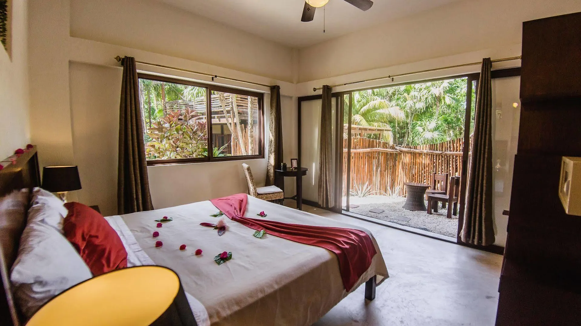 HIP HOTEL By Ana y José Tulum México