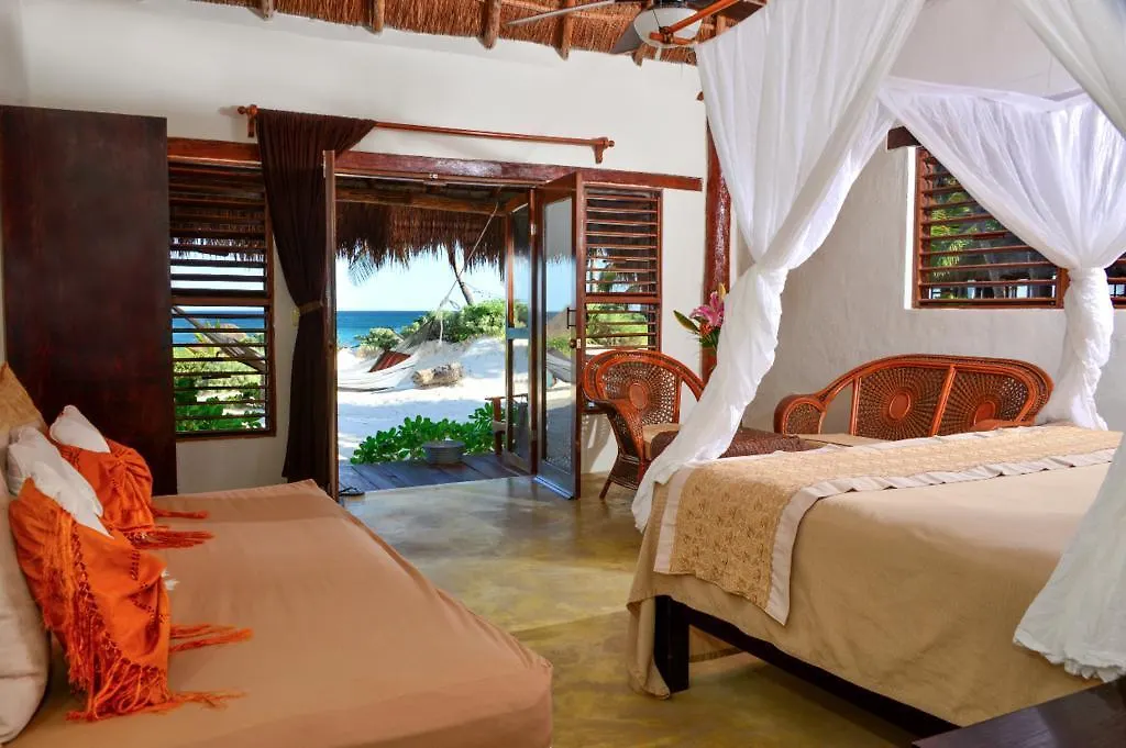 HIP HOTEL By Ana y José Tulum